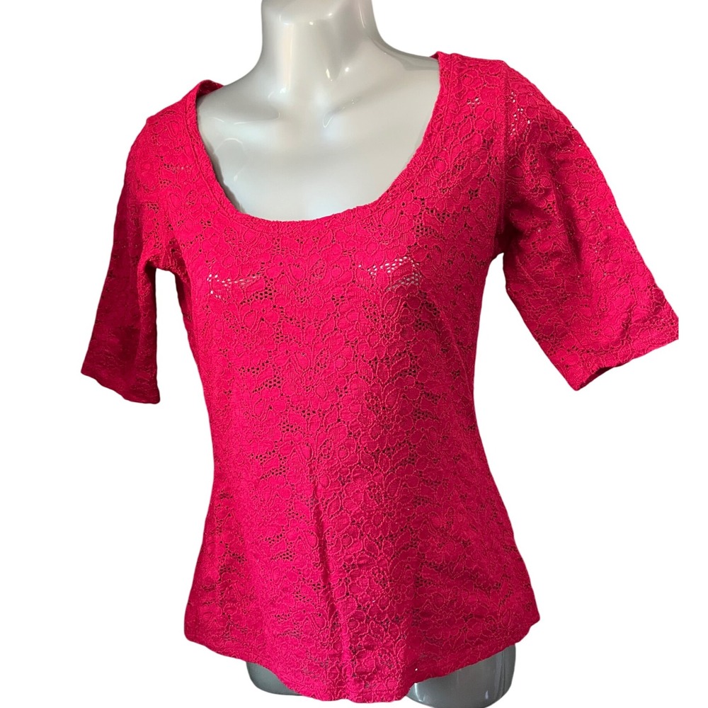 Express Red Lace Top Medium Scoop Neck Elbow Sleeve Elegant Blouse